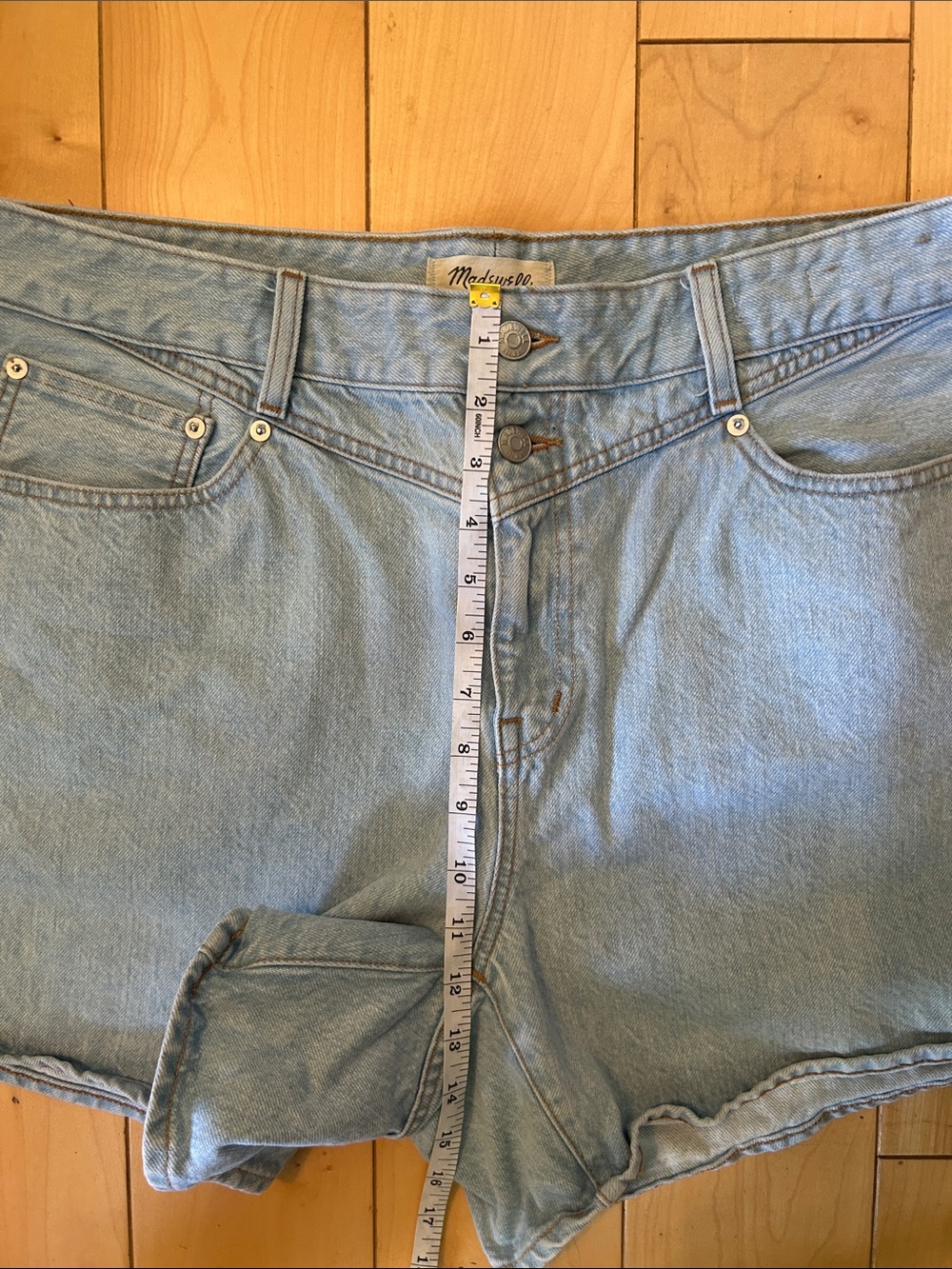 Madewell Light Blue Mom Jean High Rise  Denim Shorts Size 14W - Picture 7 of 10